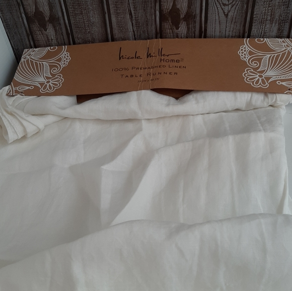Nicole Miller 100% Linen 16\